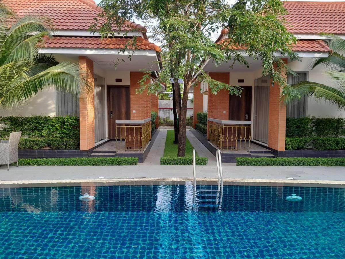 Sea Breeze Hotel & Villa Sihanoukville Exterior photo
